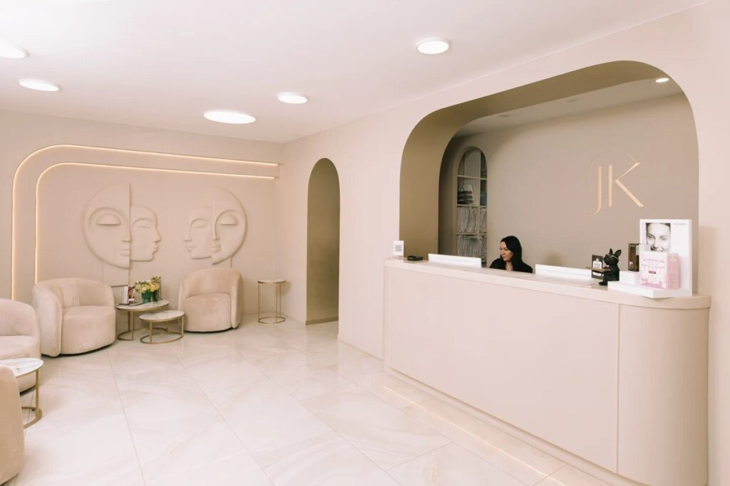 Ресепшн JK Clinic